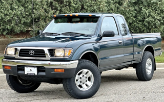 1995 toyota tacoma import