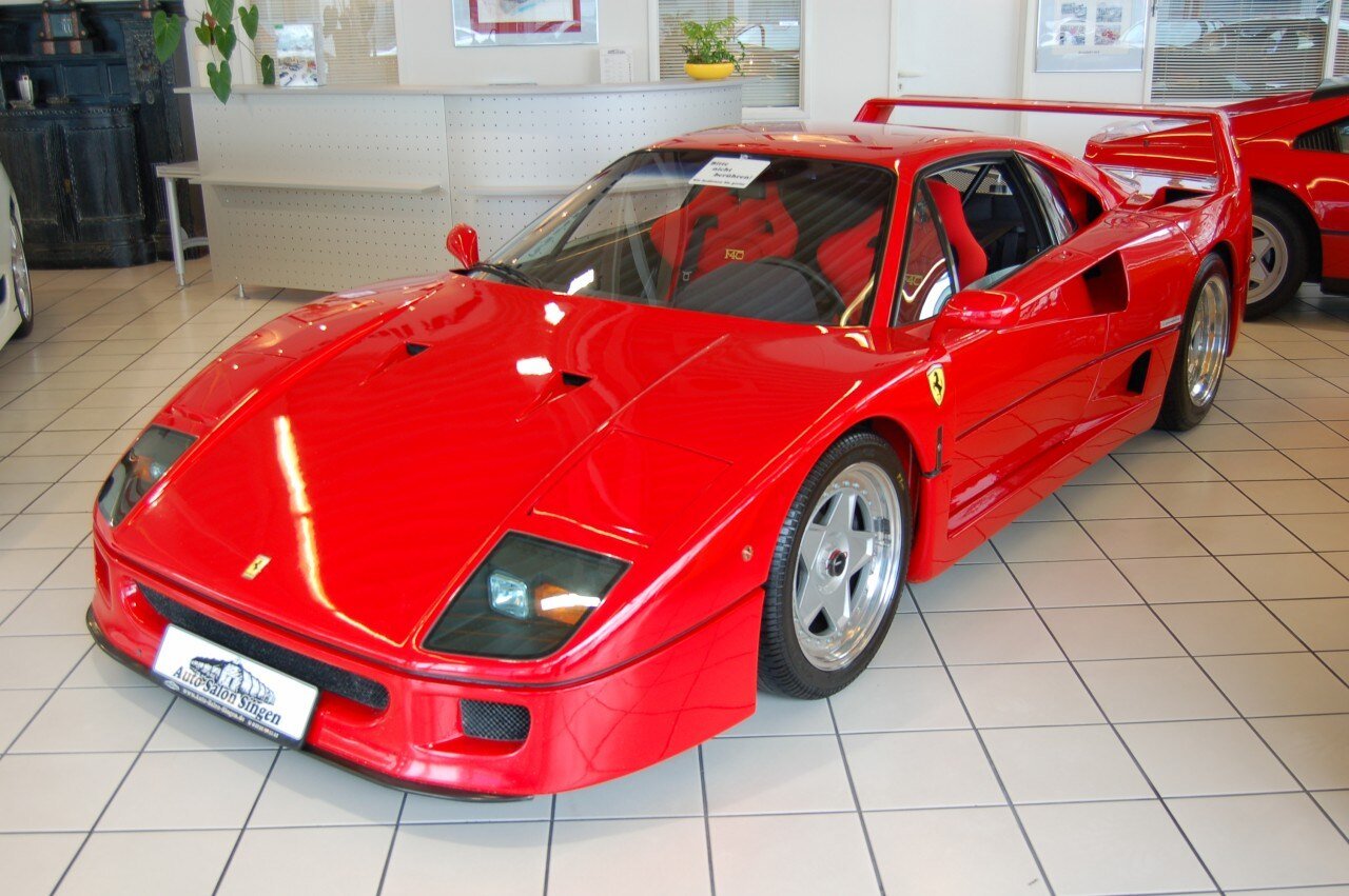 Ferrari_F40_